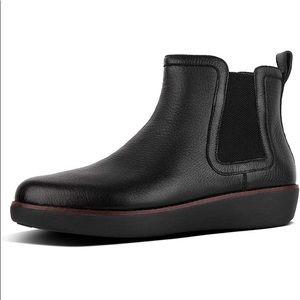 fitflop Black leather chelsea boot